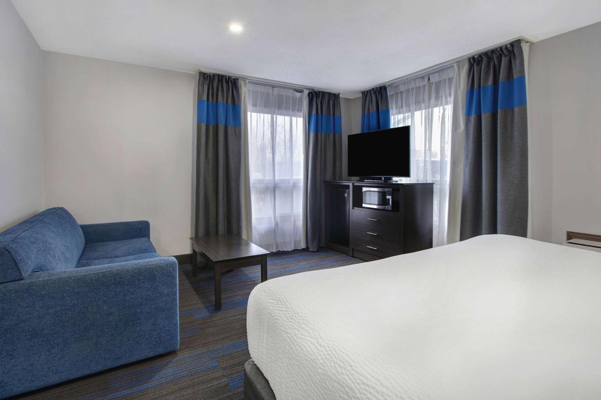 Days Inn By Wyndham בארי מראה חיצוני תמונה