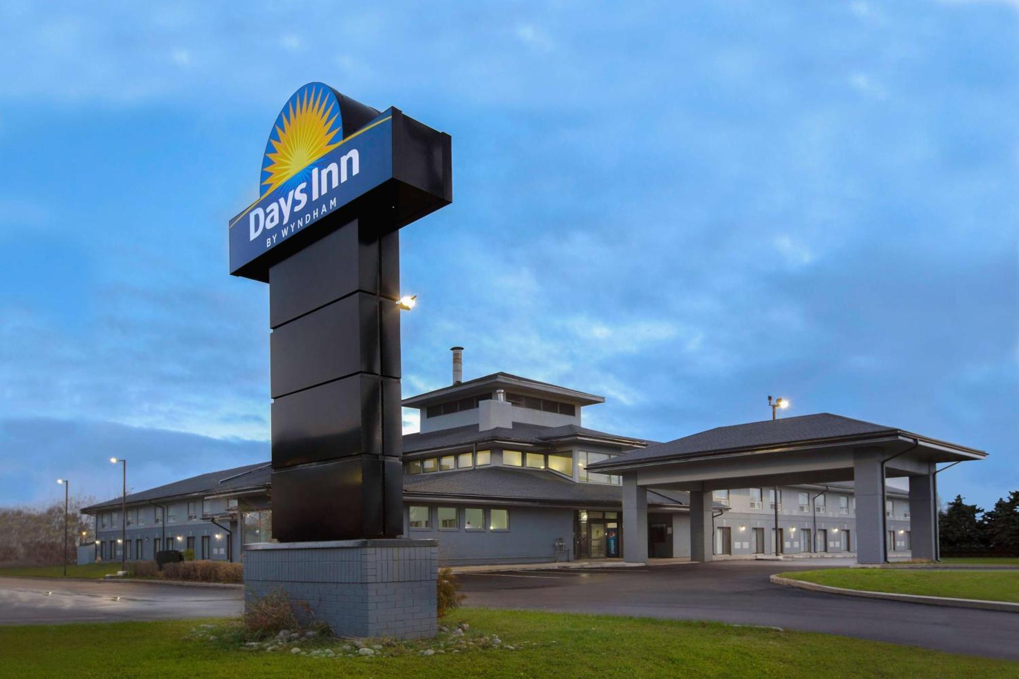 Days Inn By Wyndham בארי מראה חיצוני תמונה